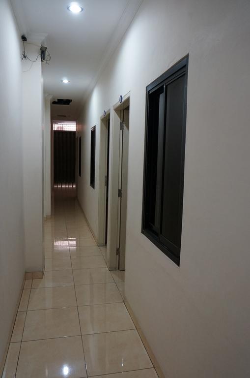 Jesnic Hotel Padang  Luaran gambar